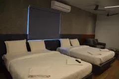 hotel-christos-family-room-2