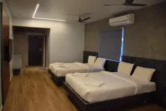 hotel-christos-family-room-3